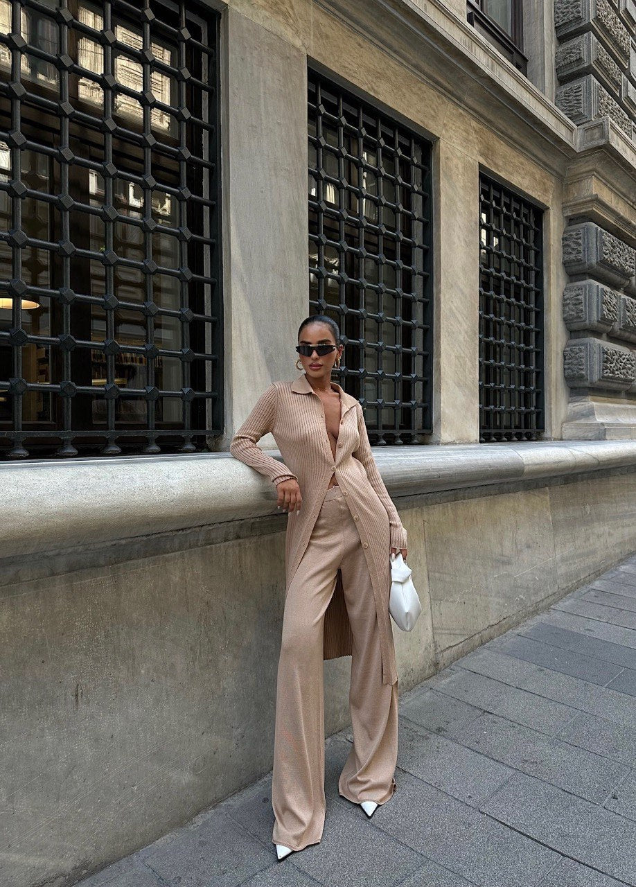 Two piece set