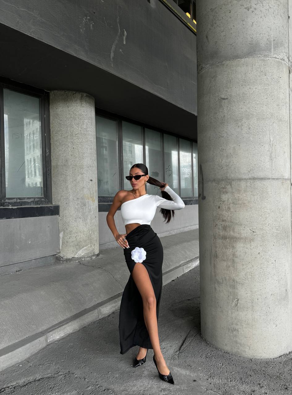 Black and white dress